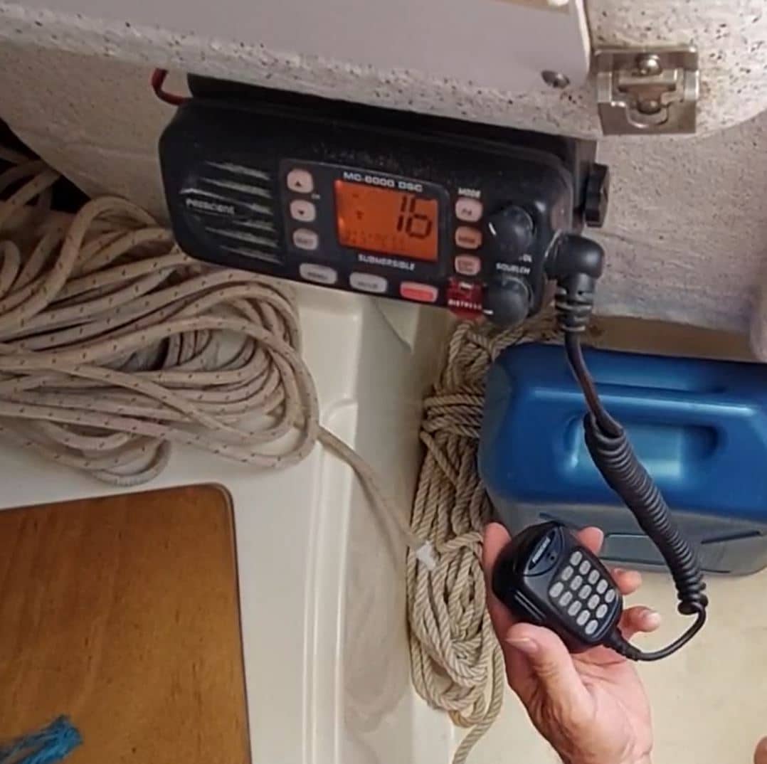 Le CRR Radio maritime 120 € Bateau École Cercle Nautique